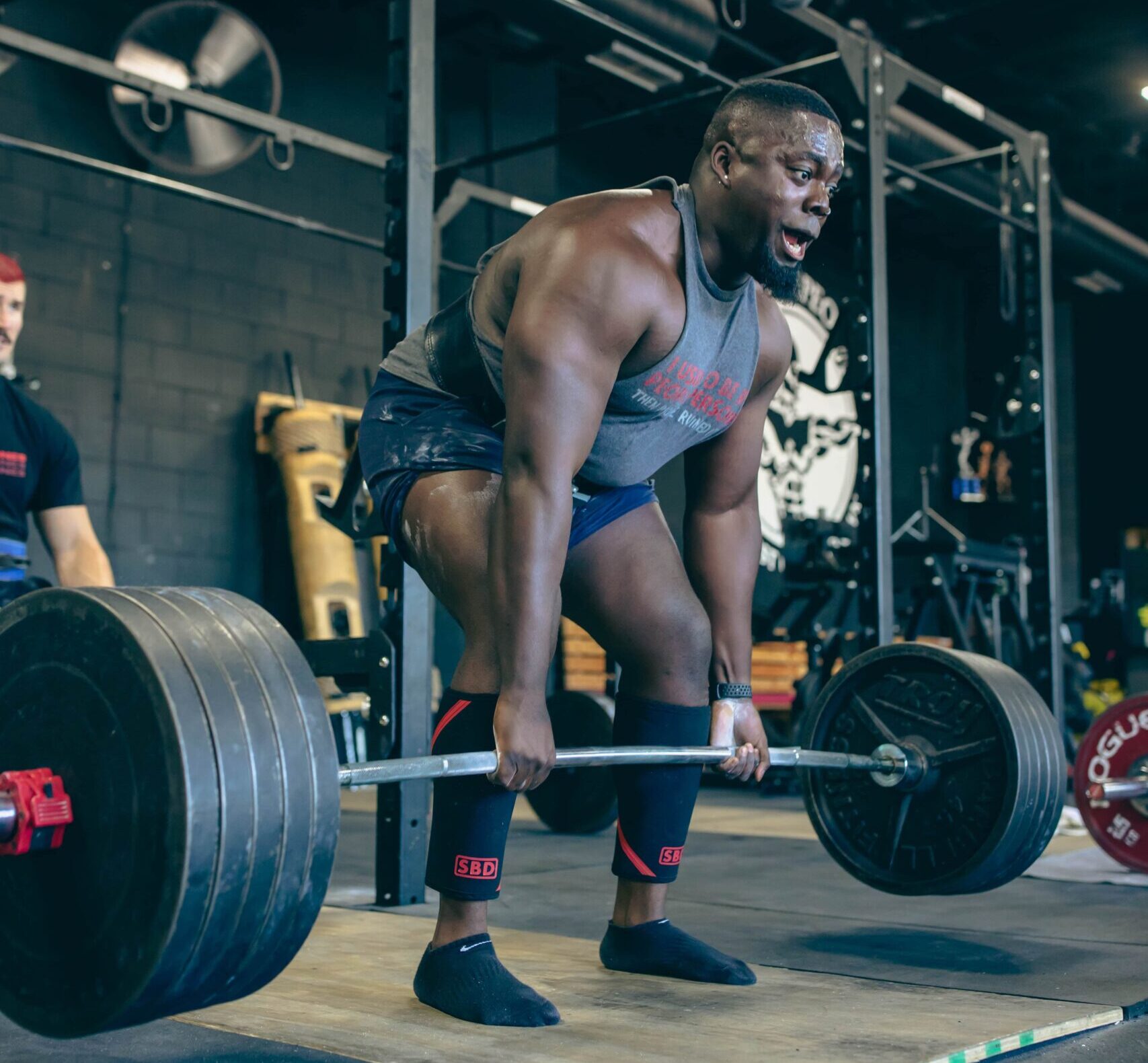 Photo d'homme faisant du Powerlifting